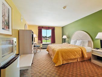 Surestay By Western Hotel Alvin