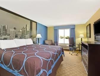 Surestay By Western Hotel Alvin
