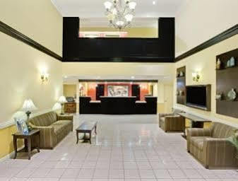 Surestay Plus By Best Western Hotel Alvin
